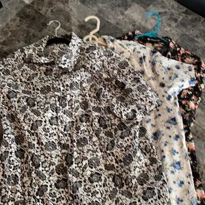 Floral Button Down Bundle sz LG